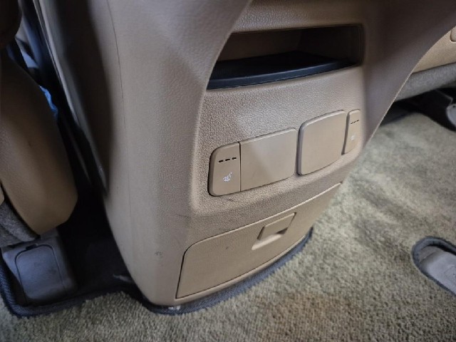 6051001583R19.jpg