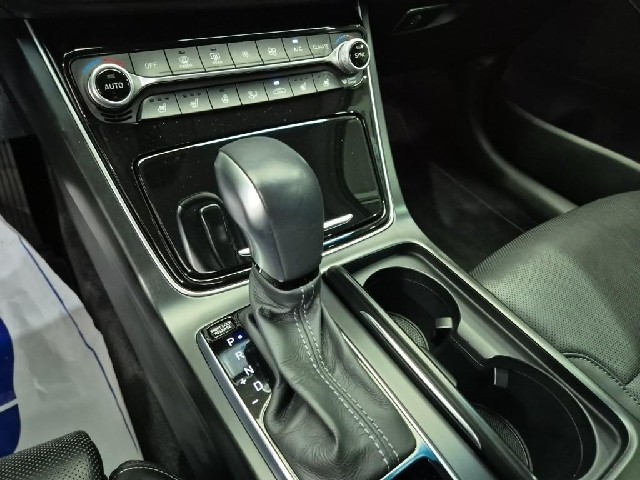 6051001379R8.jpg