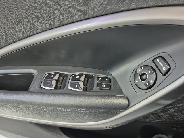 6051501715R18.jpg
