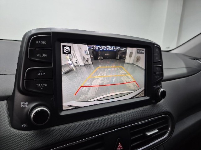 6061000833R14.jpg