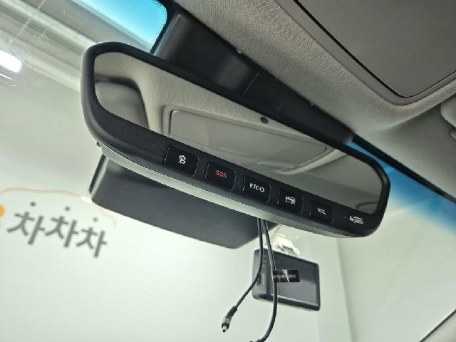 6061000833R16.jpg