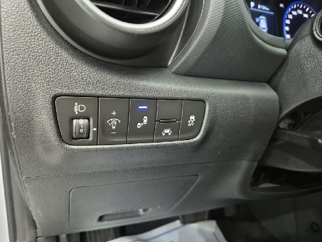 6061000833R17.jpg