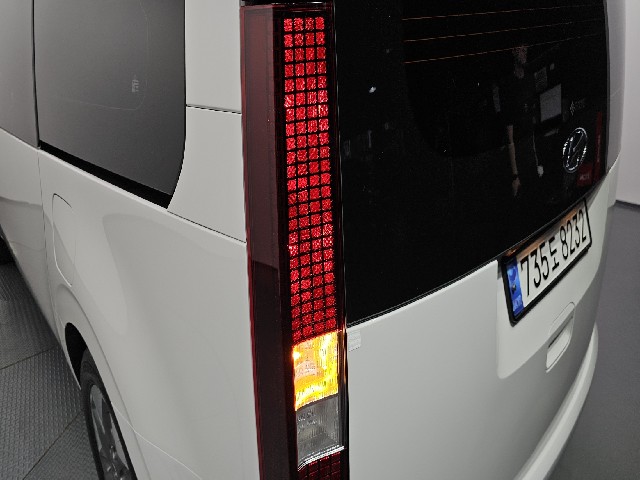 21cab811677daa8050e404cc5b5f3c80.jpeg