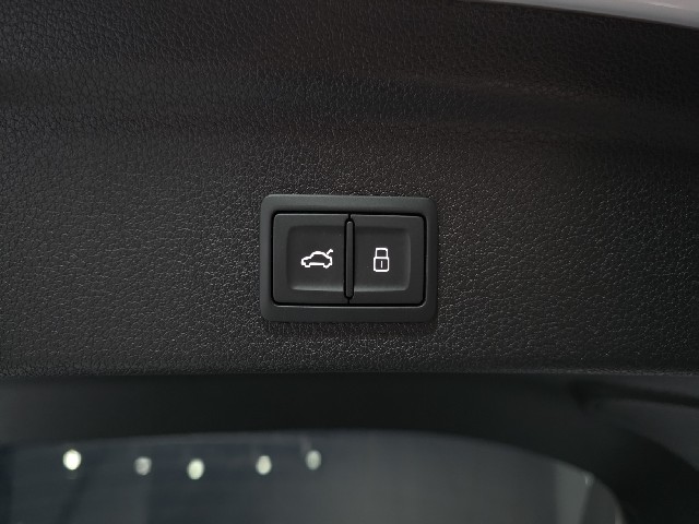9215ac950cc05af40eda52e3c566d6c0.jpeg