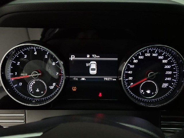6011000669R6.jpg