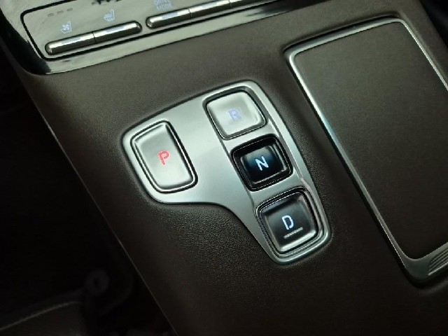 6011000669R8.jpg