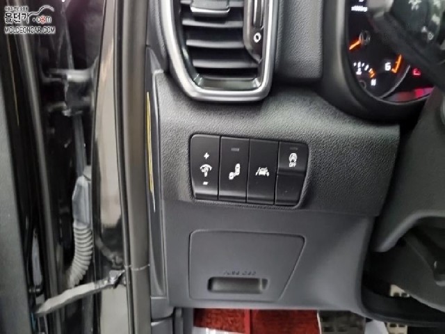 0179f02bbd73fd62db2cc33ce628401c.jpeg