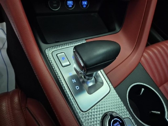 6011002938R8.jpg