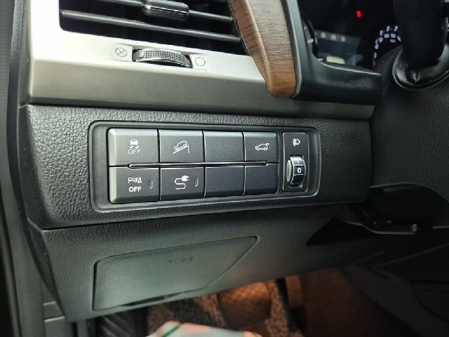 6041000694R17.jpg