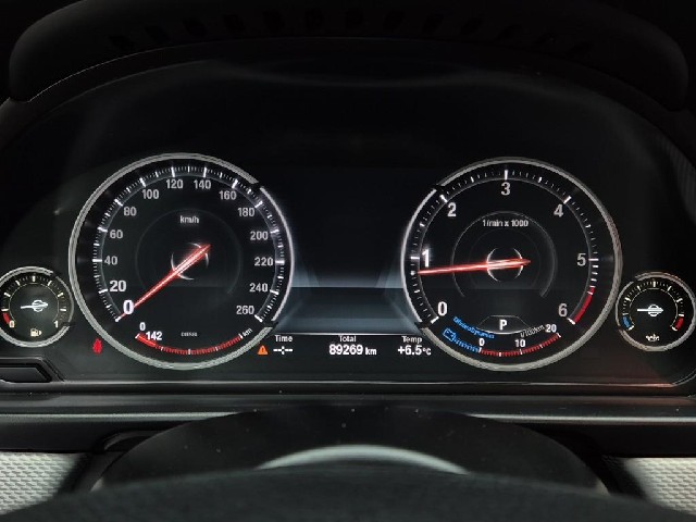 6021001586R6.jpg