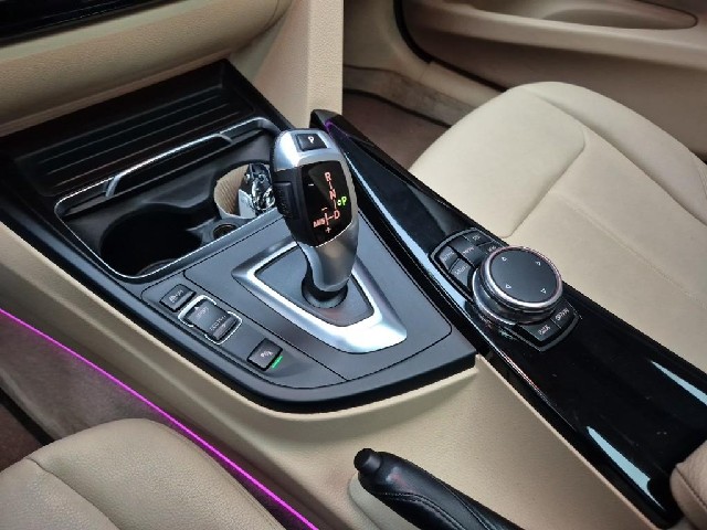 6031000670R8.jpg