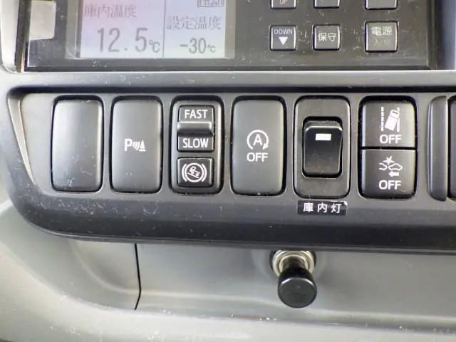96e674484b9286cb3eeae8cf863b7365.jpg