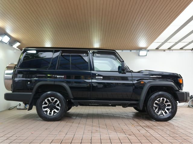 374d88664bd2618cb6010205e59efec4.jpg