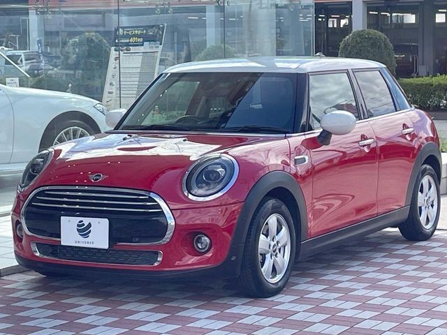 bb7de5fee24e4acd7b60346ab6f043b8.jpg
