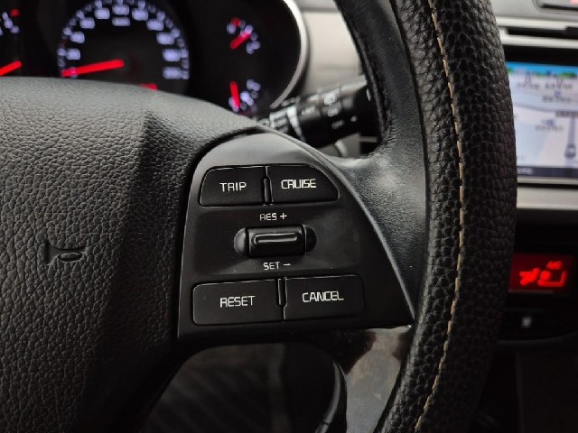 6051000247R15.jpg