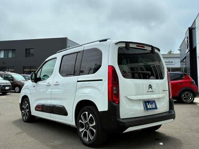360d8b1e90dc6a05aed51da3880c4ac3.jpg