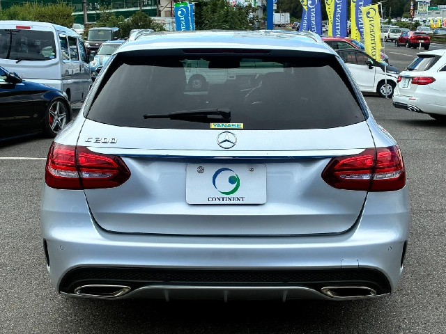 68ef2596dd624e5931cc61fde0c8e970.jpg