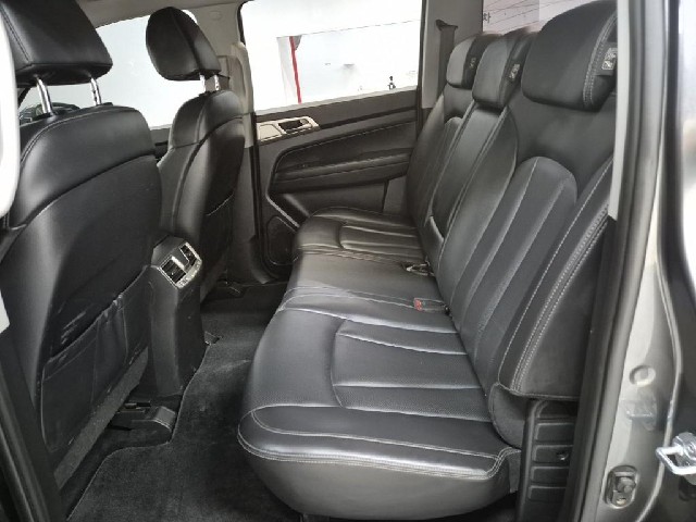 6041501087R12.jpg