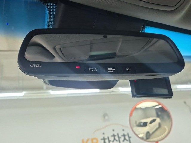 6051500566R16.jpg