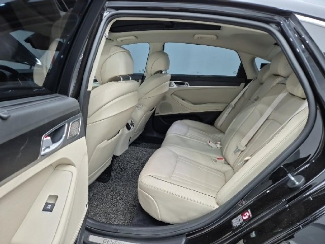 6081001985R12.jpg