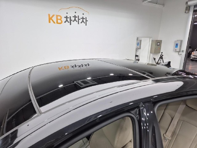 6081001985R13.jpg
