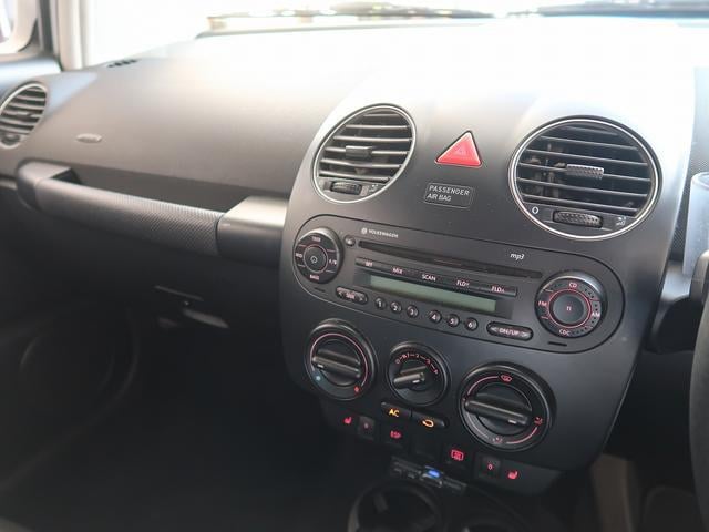 9570013A30250720W00114.jpg