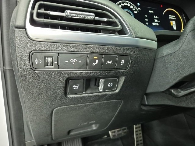 6081000663R18.jpg