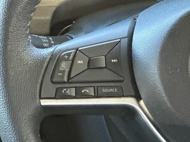 0550659A30261008W00318.jpg