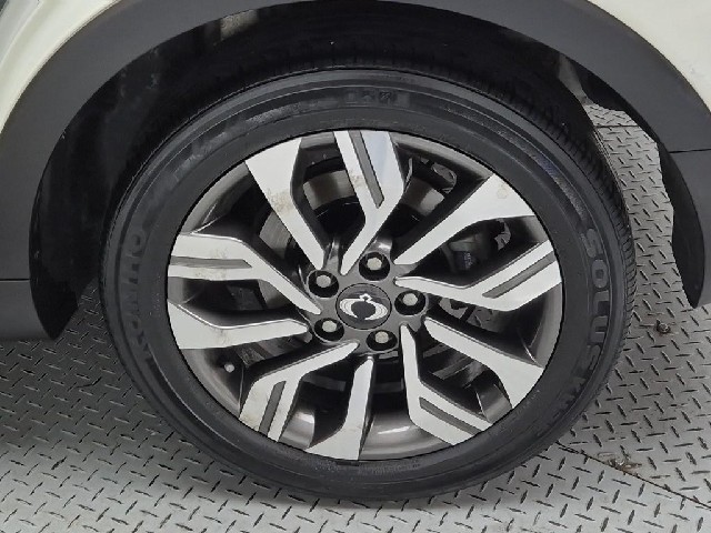 6041002547R20.jpg