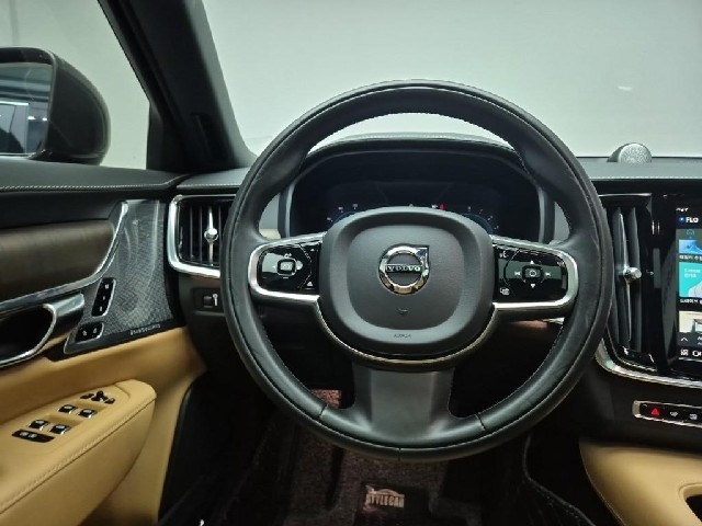 6051000361R9.jpg