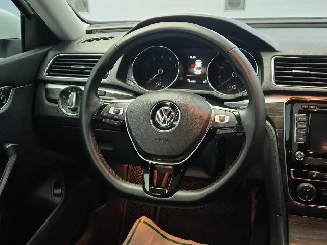 6021501725R9.jpg