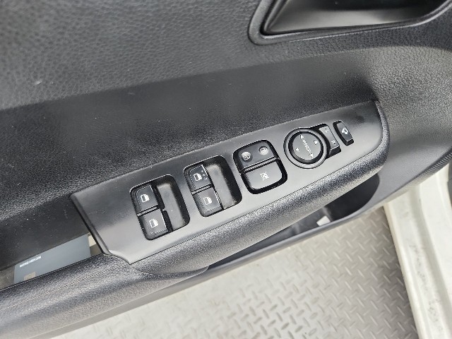 lotterental_100758292_44uXz_10.jpg