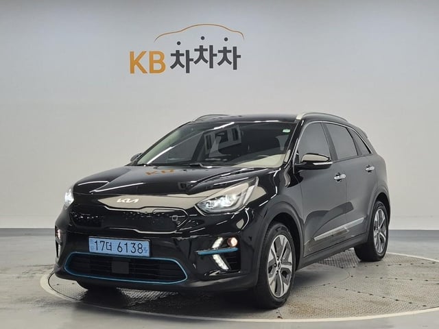6081500700R1.jpg