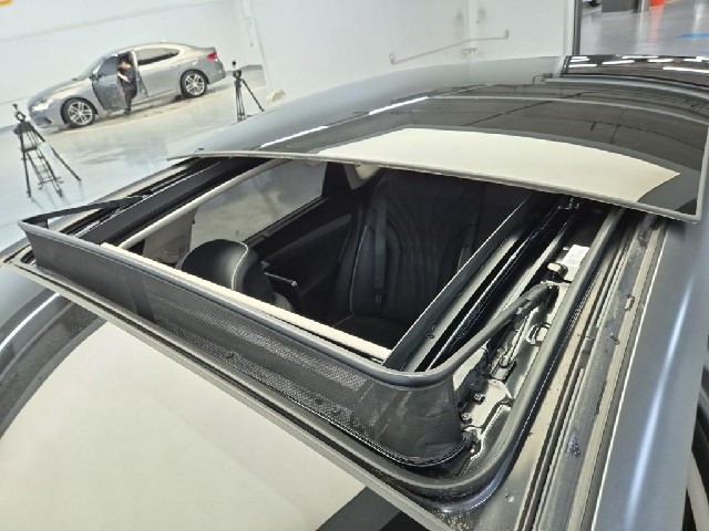 6081501149R13.jpg