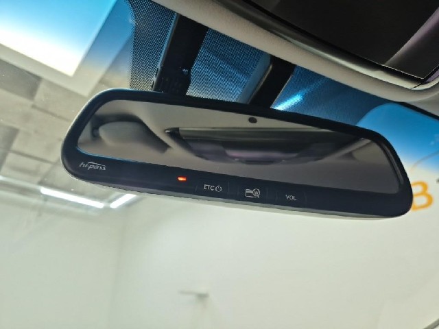 6011003195R16.jpg