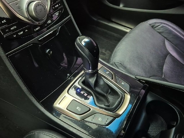 6011003195R8.jpg