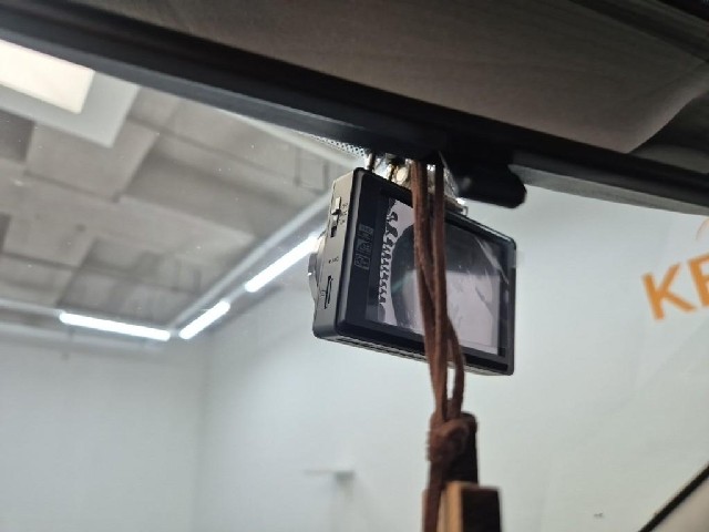 6031500794R15.jpg