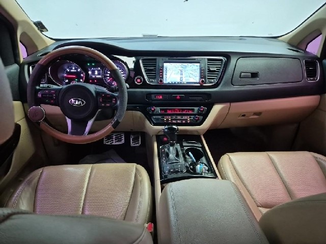 5061000690R7.jpg