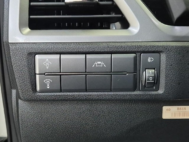 5081502018R17.jpg
