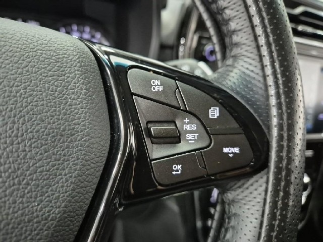 6081001814R15.jpg