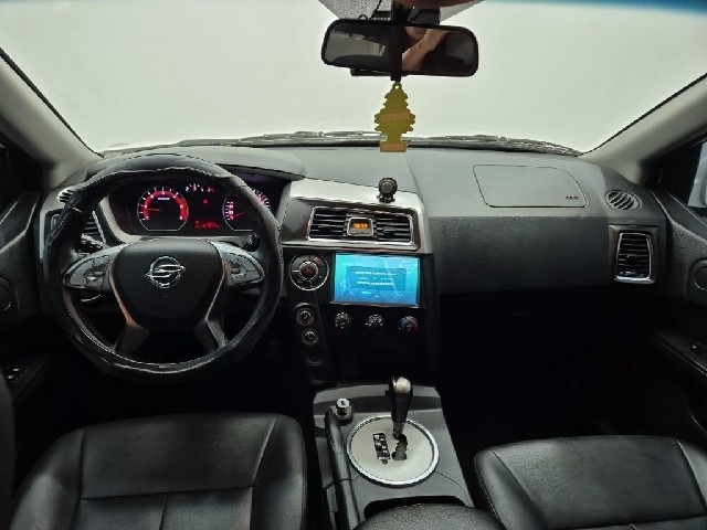 6081000484R7.jpg