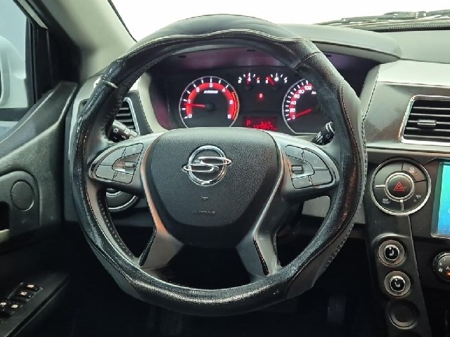 6081000484R9.jpg