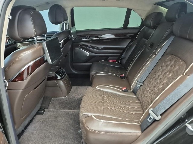 6071502275R12.jpg