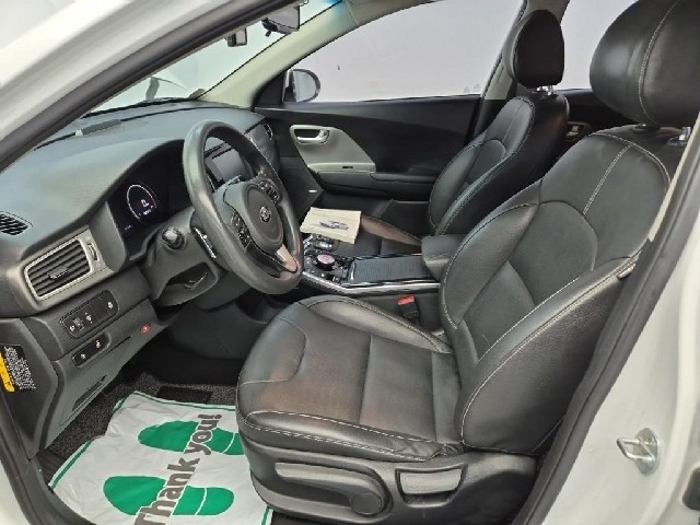 6081500939R11.jpg