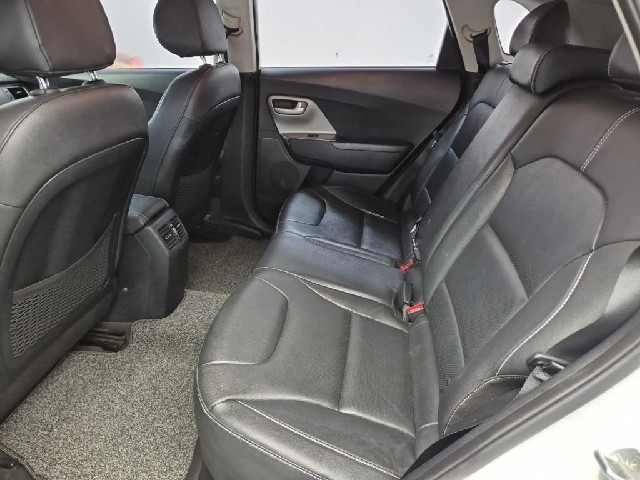 6081500939R12.jpg