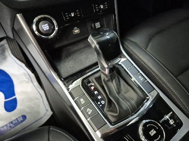 5101001749R8.jpg