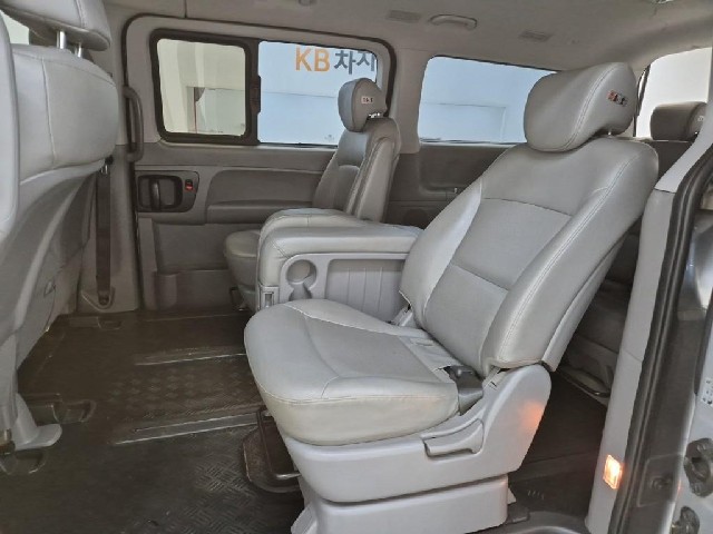 6081501041R12.jpg