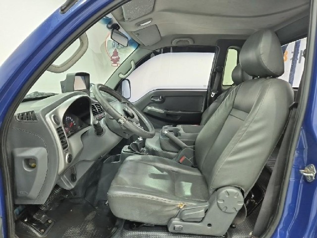 6081001393R10.jpg