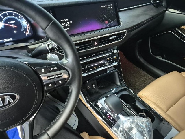 6081501216R10.jpg