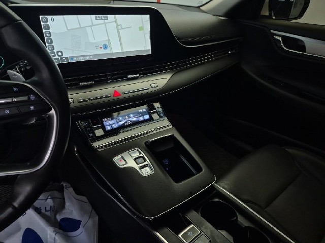 6081501187R10.jpg